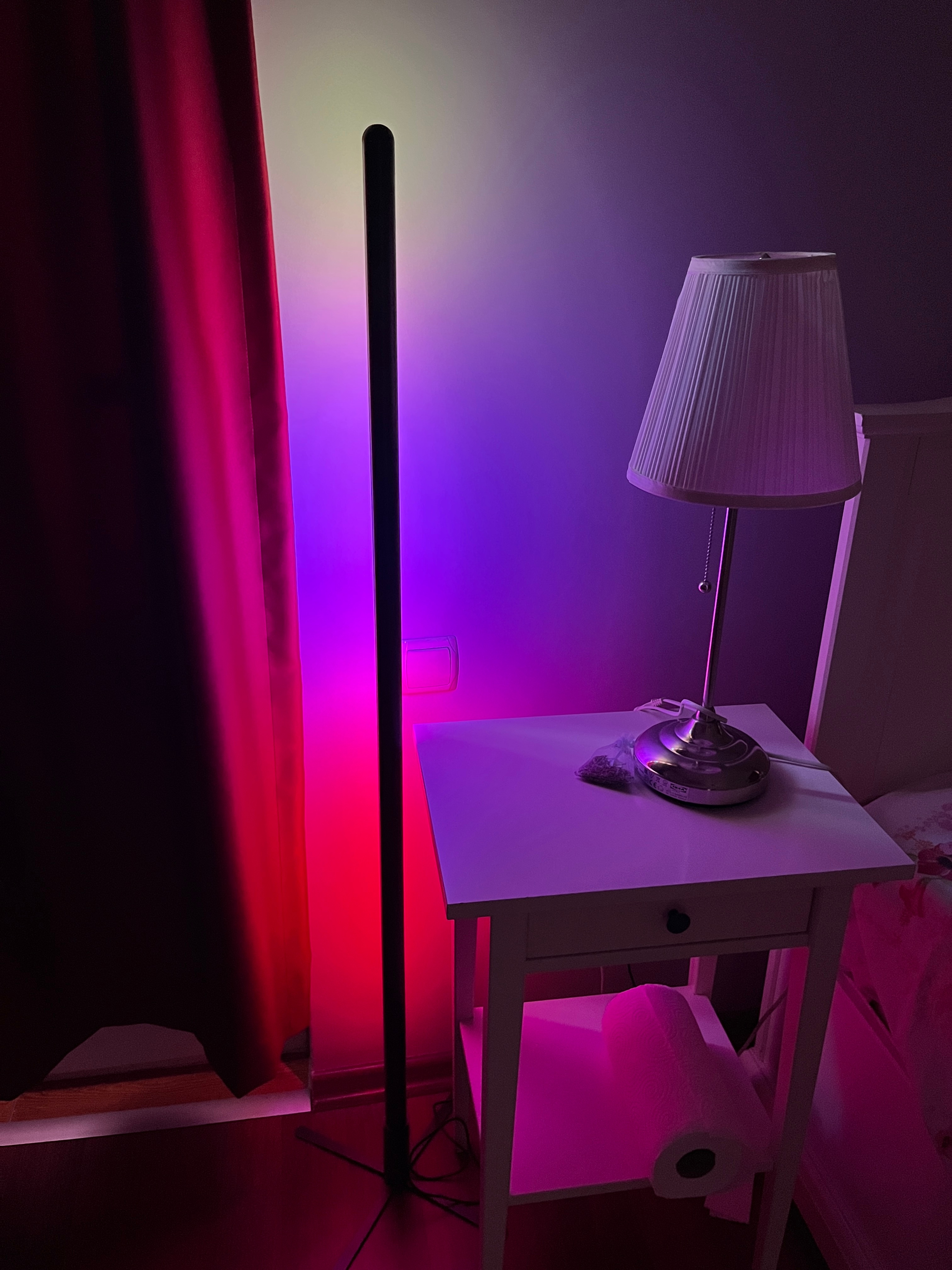 Customer scene: night light in a bedroom corner